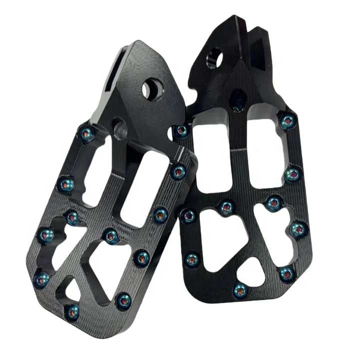Wide Pegs Custom Peg Screws